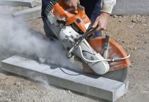How to manage dust on construction sites manage