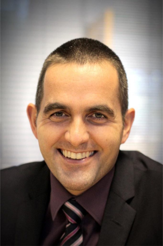 jason-ruddle-headshot-300-dpi