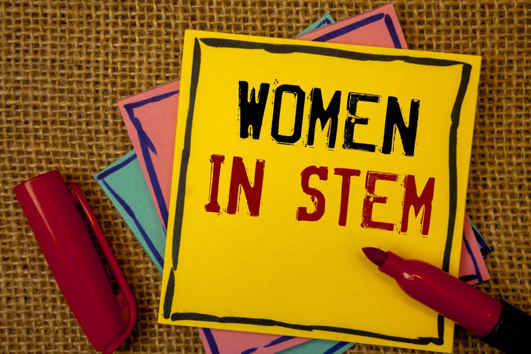 UK set to reach 1 million women in STEM by 2020 © Artur Szczybylo women in STEM