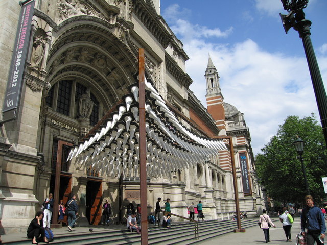 V&A Collection & Research Centre,
