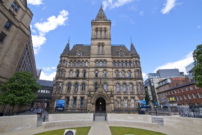 Lendlease wins £330m Manchester Town Hall refurb © Edmand C. P. Cheung Manchester Town Hall, Lendlease,