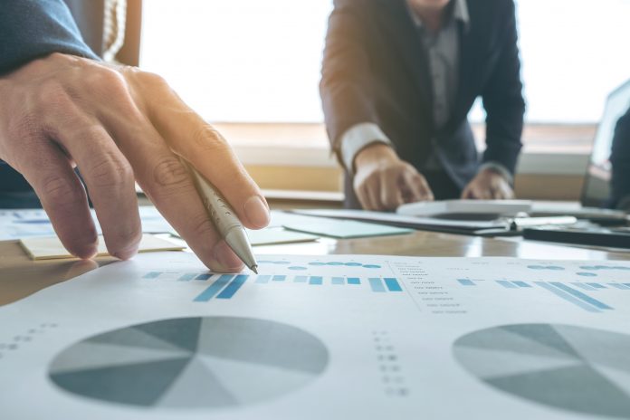 © Pattanaphong Khuankaew LIQUID report