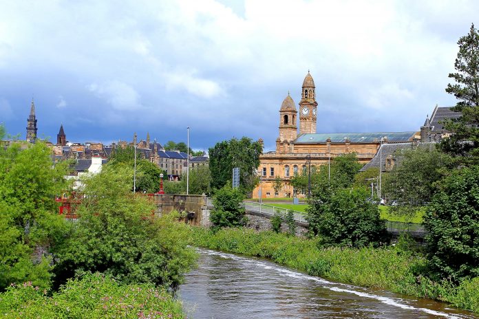 Paisley Town Hall, Kier, heritage contract