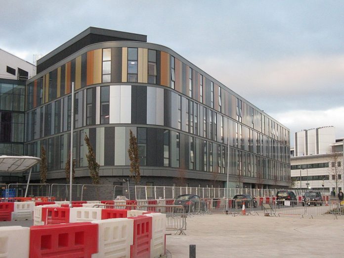 Public inquiry, ventilation, Royal Hospital for Children and Young People,