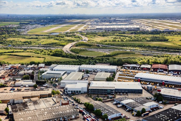 Black arrow, Blackthorne Point, warehouse development