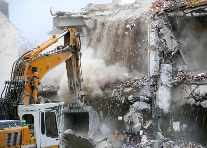 Demolition boss handed suspended sentence for unsafe asbestos removal