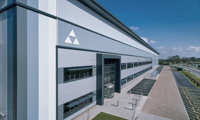 Green light for net-zero carbon distribution facility distribution facility, net-zero carbon,