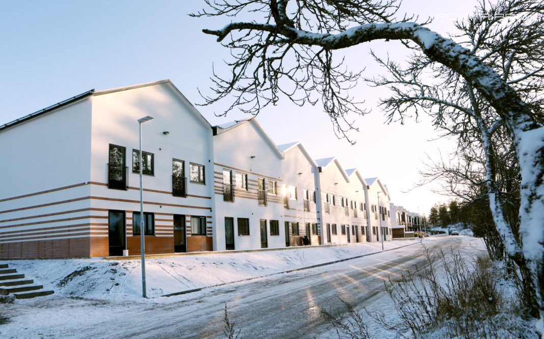 30 modular apartments installed in 8 days in Sweden