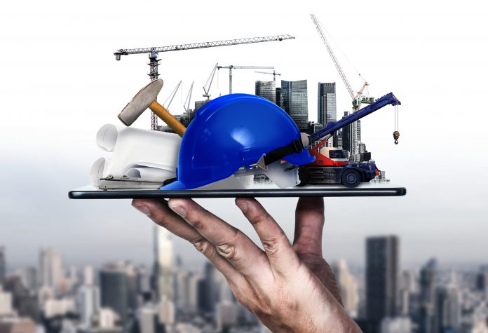 Estimating software,