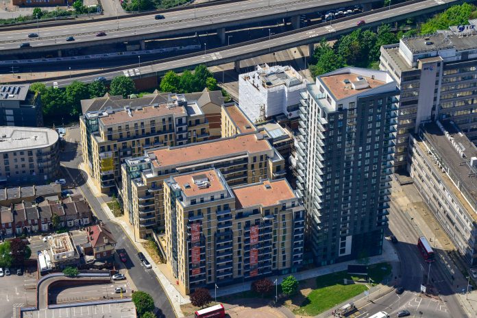 BMS Photo housebuilding