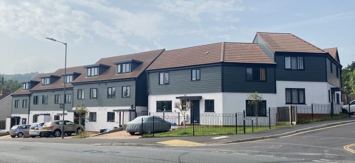 Structural insulated panel Structural insulated panel