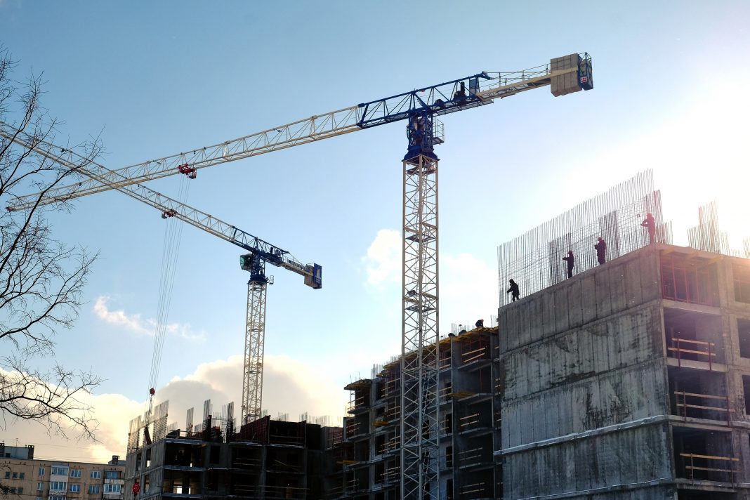 construction economic growth, supply concerns, construction