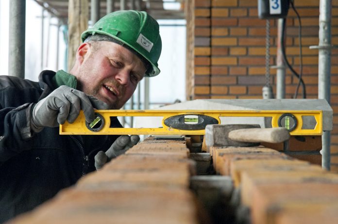 Contractor is injured severely in roof collapse contractor is injured