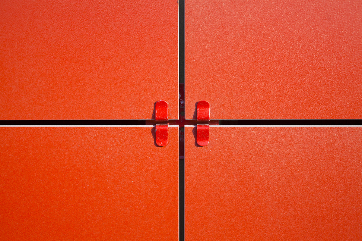 dreamstime_xxl_146172912 curtain walling