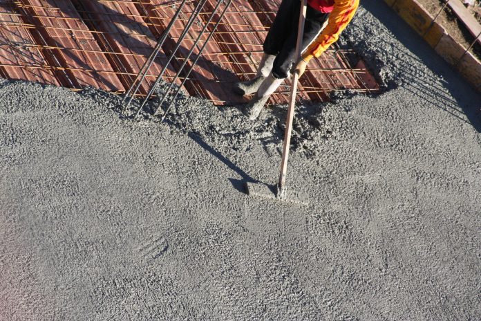 dreamstime_xxl_3588379 cement and concrete