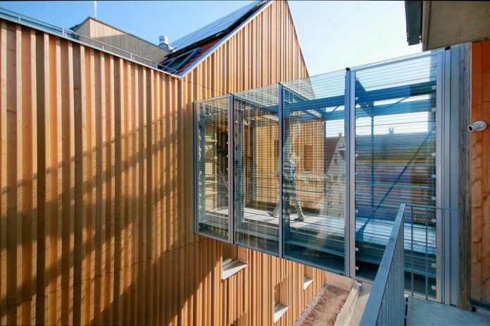 Glassteg (c) Bankwitz planen bauen GmbH Image of glass bridge