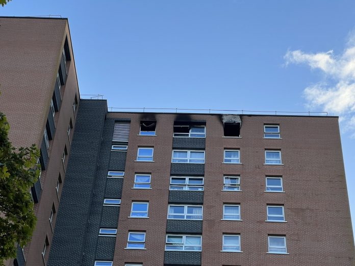 FdkWEkzXgAI8EQD bristol tower block fire