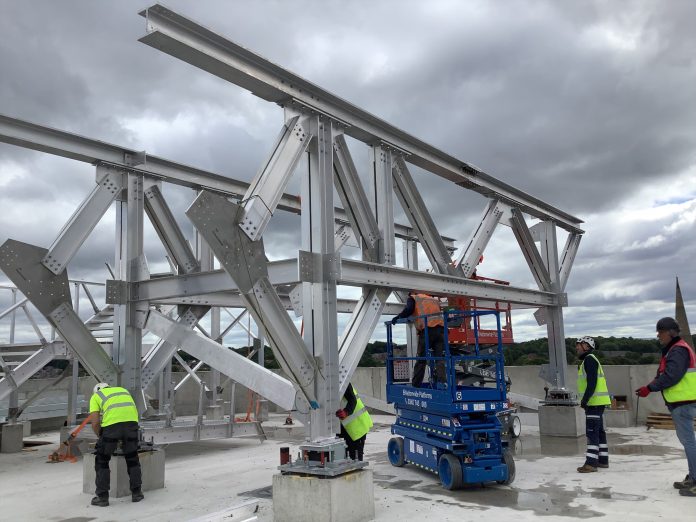 BAM has completed the first rooftop helipad in the country with direct access to emergency services at the Major Trauma Hospital at Salford Royal Hospital