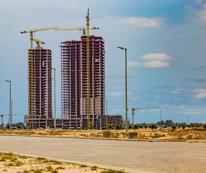 dreamstime_xxl_158812949 A high rise building under construction in Eko Atlantic City, Lagos, Nigeria, West Africa. The manifesto for a sustainable built environment in Africa aims to optimise such projects.