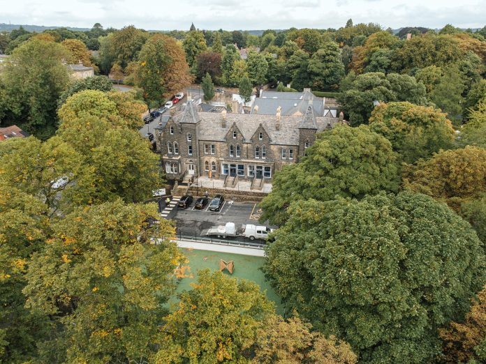 Henry Boot Construction celebrates completing work on a new SEN learning centre in Leeds, creating facilities and places for 120 more pupils