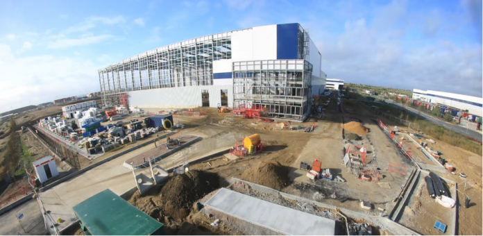 Picture 1 green warehouse