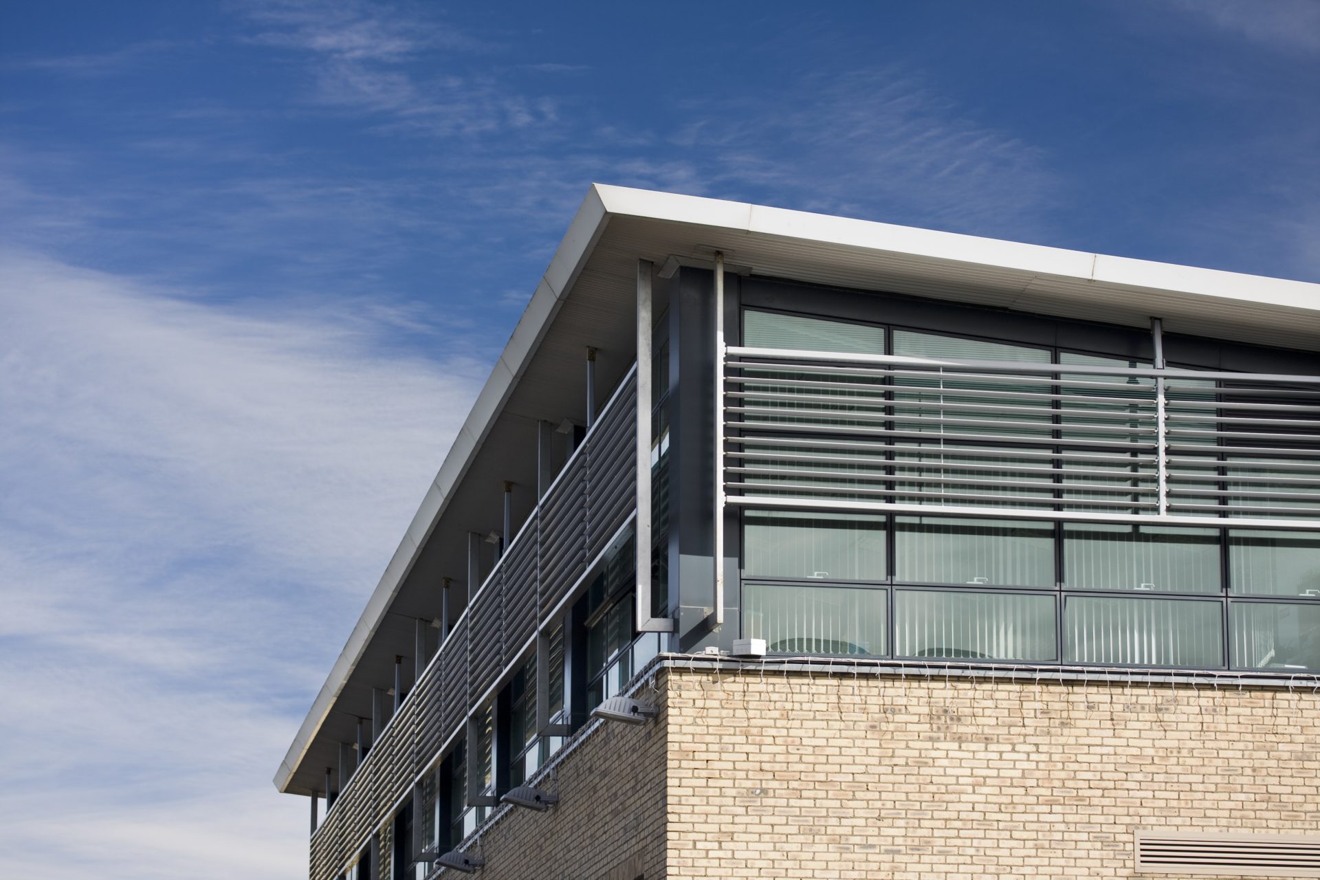 Premier Guarantee issues new guidance on parapet walls, balconies and