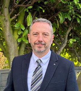 Headshot of Andrew Bellerby