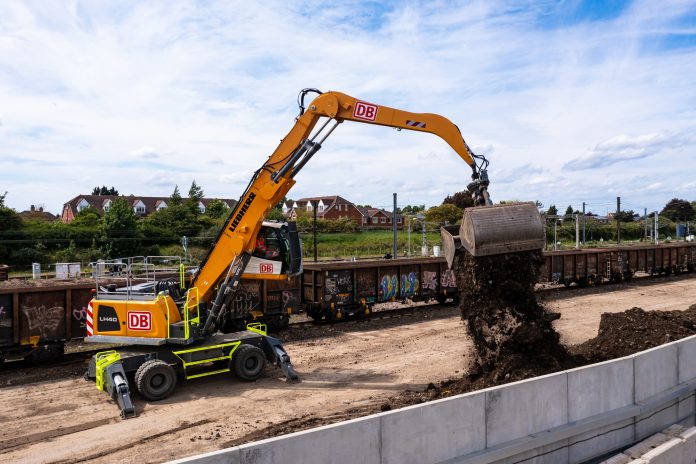 rail construction - super-hub station