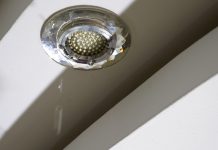 Understanding water ingress in roofs – and how a structural warranty reduces the risk water ingress in roofs