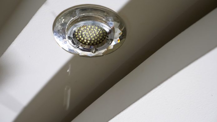 Understanding water ingress in roofs – and how a structural warranty reduces the risk water ingress in roofs