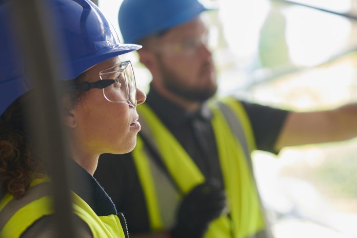 contractor chatting to architect, representing use of FlowForma Process Automation tool