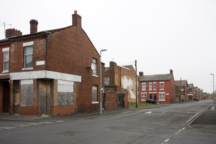 poor quality housing - street of poor housing