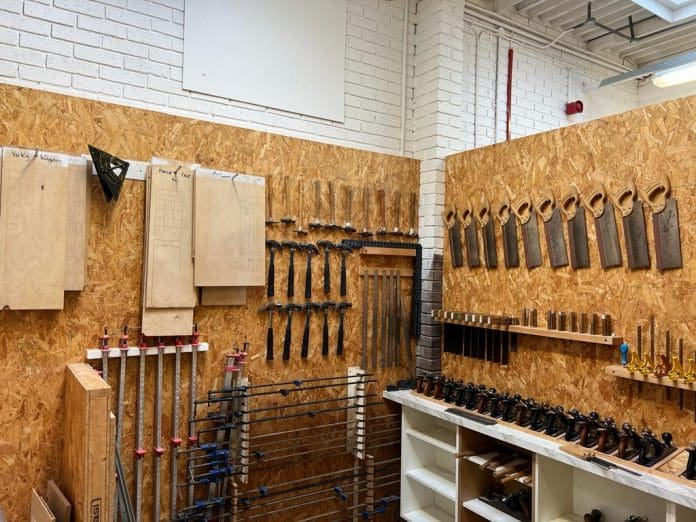 West Fraser to sponsor college carpentry department in North Devon West Fraser will sponsor PETROC college's carpentry department, providing SterlingOSB Zero and CaberMDF materials for students to work with