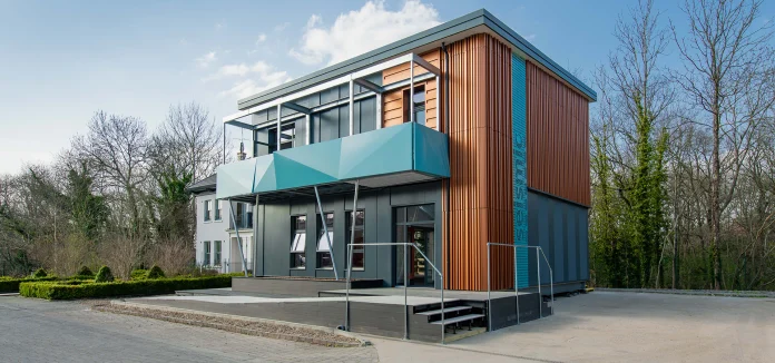 Seismic-main-image-1920x900-1 MMC building, representing the offsite construction crisis