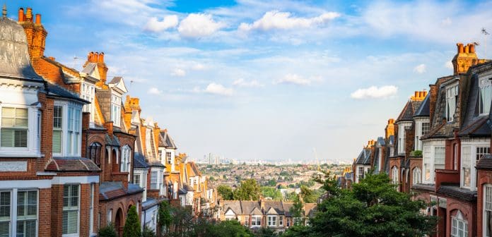 Home Builders Federation unveils 10-Point plan to improve UK housing supply A panoramic image looking down from streets of traditional Victorian houses in London's Muswell Hill suburb, towards the city centre on the horizon.