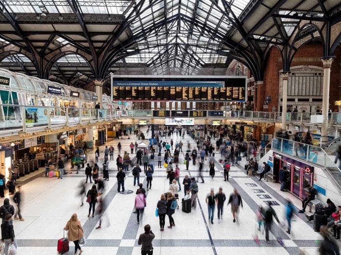 Investing in digitalisation will ease challenges for construction in 2024 UKMI report cover