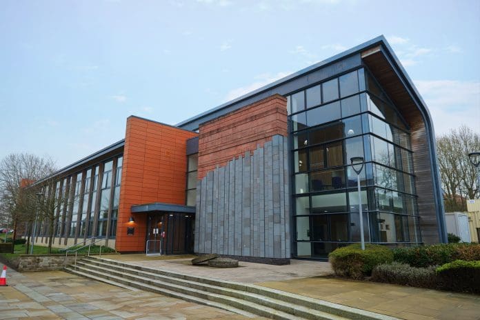 Green retrofit - Cenergist is installing a ground source heat pump in a £1.7m decarbonisation project at the British Geological Cenergist is installing a ground source heat pump in a £1.7m decarbonisation project at the British Geological