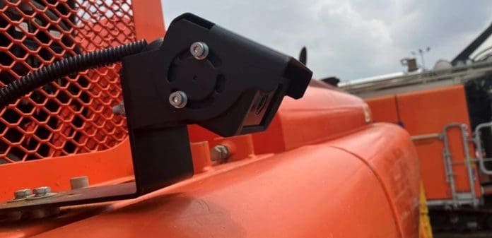 Cementation Skanska implements “thumbs up” AI human detection system technology Spillard Safety Systems’ Human Detection System utilises cameras, AI and a green ‘thumbs up’ to prevent people being injured by plant
