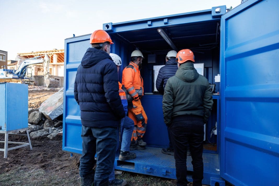 BIM_Container_2 KIBAG recently presented a pilot project to examine the benefits of the almost total use of BIM in specialist civil engineering construction