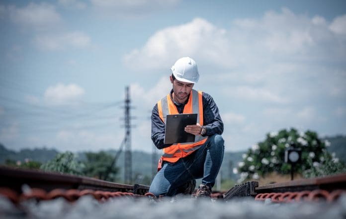 Keltbray Infrastructure Services completes acquisition of £500m rail business Keltbray Infrastructure Services has completed its acquisition of National Rail approved contractor Linbrook Services, gaining 140 staff along with the rail business's £500m work pipeline