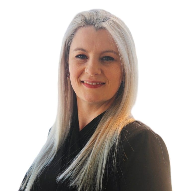 Headshot of Nikki Venetsanakis, Rider Levett Bucknall