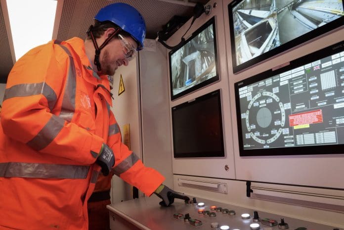 The PM's chief secretary activates the TBM