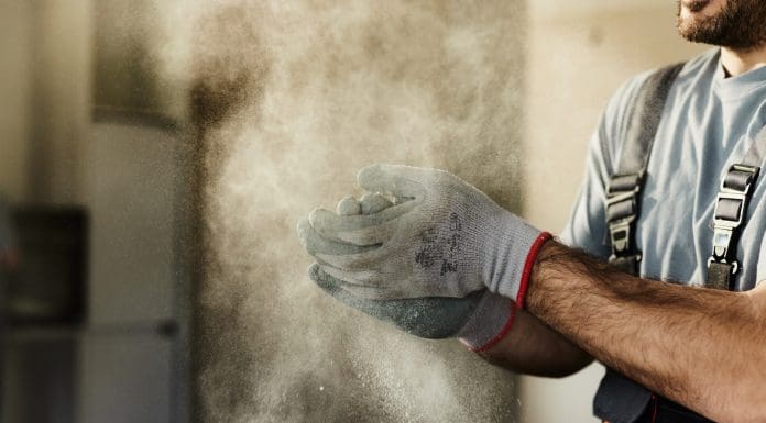 CIOB's Scott McGibbon and campaigner Athol Hill are working to raise awareness of the dangers of construction dust