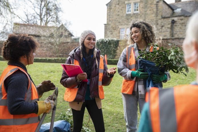 Volunteers Working Together Social value must always begin with local authority partnership