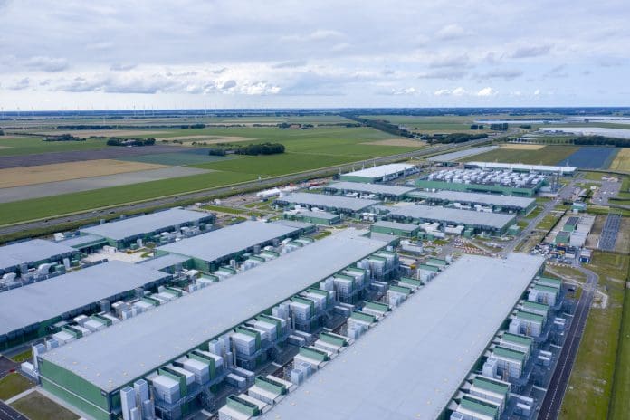 drone view of microsoft data centre Drone view of a Microsoft data centre