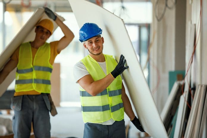 Everything is easier if you do it together CITB launches Accelerated Apprenticeships to boost homebuilding and tackle regional skills shortages