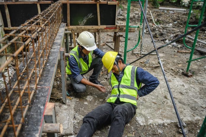 Accident in work on the Construction Area 50% of construction workers fear major industrial disaster as ‘near misses’ increase