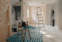Mandatory builder licensing needed more than ever as failed home repairs increase Mandatory builder licensing needed more than ever as failed home repairs increase