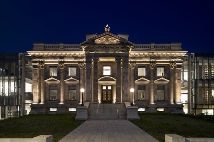 Pharos - Maisonneuve Library (5) Transformative lighting preserves Maisonneuve Library’s architectural heritage