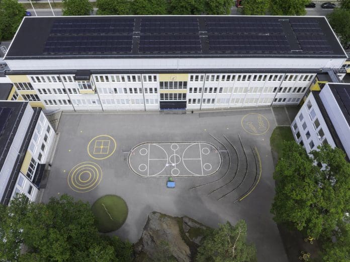 Public school and schoolyard Every sustainable school is designed from scratch – it’s time to ask why